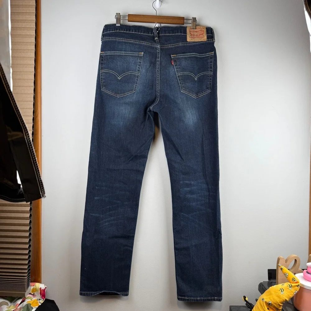 Levi's 541 Mens Dark Wash Athletic Fit Tapered Leg Jeans 36x34 (36x32) Distress